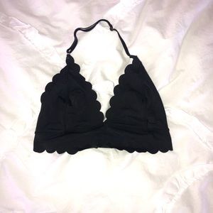 UO BLACK SCALLOPED HALTER BRALETTE
